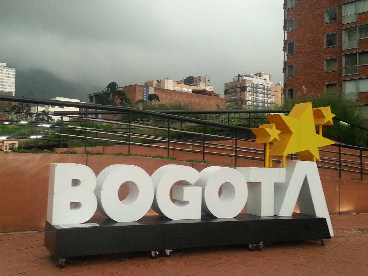 A Bogota On Holidays By Open - Hotel Ngoại thất bức ảnh